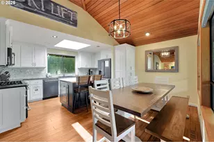 17704 Rogue Ln, Sunriver, OR 97707 - Photo 3