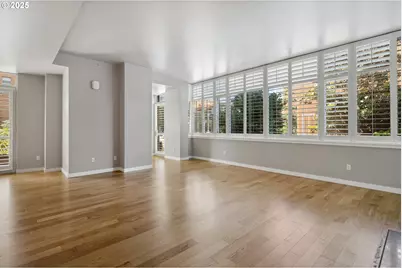 1920 S River Dr #E102, Portland, OR 97201 - Photo 15