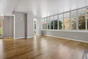 1920 S River Dr, Portland, OR 97201 - Photo 15