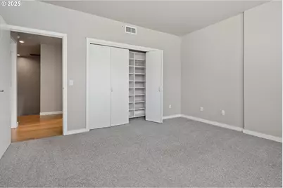 1920 S River Dr #E102, Portland, OR 97201 - Photo 23