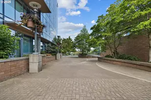 1920 S River Dr, Portland, OR 97201 - Photo 39