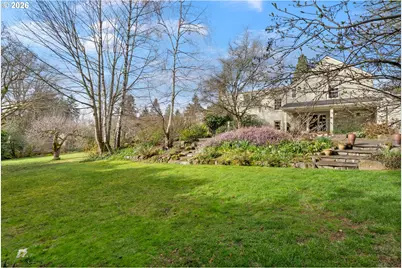 2600 SW Crestdale Dr, Portland, OR 97225 - Photo 31