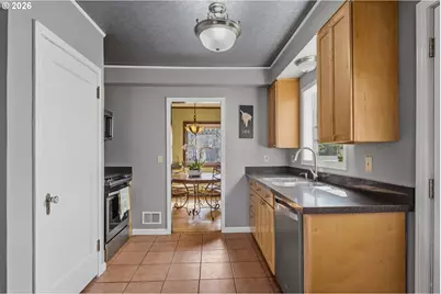3137 NE 83rd Ave, Portland, OR 97220 - Photo 15