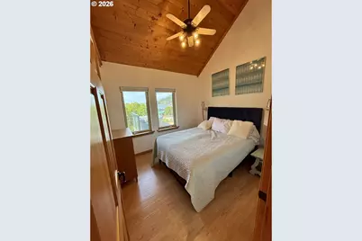 94770 Jerrys Flat Rd, Gold Beach, OR 97444 - Photo 13
