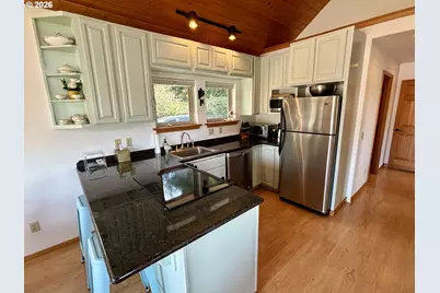 94770 Jerrys Flat Rd, Gold Beach, OR 97444 - Photo 11