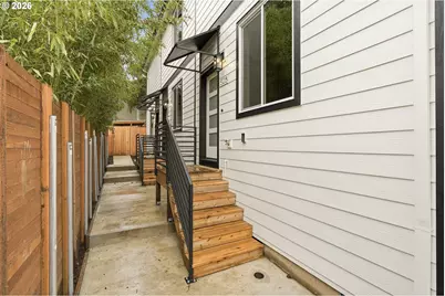 528 S Texas St, Portland, OR 97219 - Photo 5