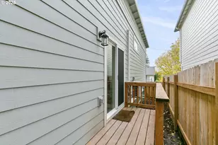 569 N 3rd St, Kalama, WA 98625 - Photo 17