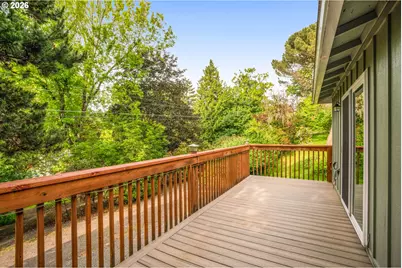 3236 SW Idaho St, Portland, OR 97239 - Photo 9