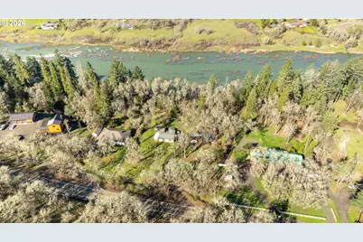 1176 Whistlers Ln, Roseburg, OR 97470 - Photo 19