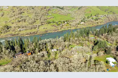 1176 Whistlers Ln, Roseburg, OR 97470 - Photo 23