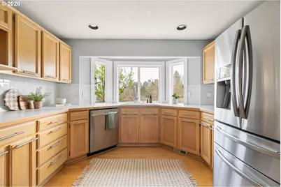 12354 SW Winter Lake Dr, Tigard, OR 97223 - Photo 17