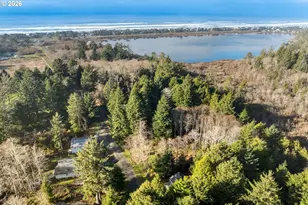 1251 Timberlake Dr, Rockaway Beach, OR 97136 - Photo 31