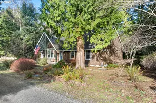 1251 Timberlake Dr, Rockaway Beach, OR 97136 - Photo 15