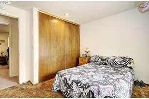 9804 NE 9th St, Vancouver, WA 98664 - Photo 13