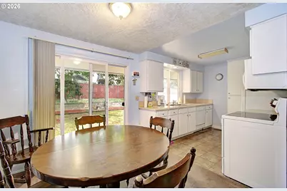 9804 NE 9th St, Vancouver, WA 98664 - Photo 7