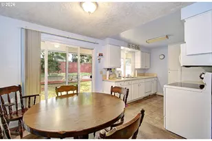 9804 NE 9th St, Vancouver, WA 98664 - Photo 7