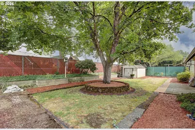 9804 NE 9th St, Vancouver, WA 98664 - Photo 21