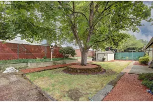 9804 NE 9th St, Vancouver, WA 98664 - Photo 21