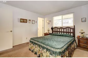 9804 NE 9th St, Vancouver, WA 98664 - Photo 15