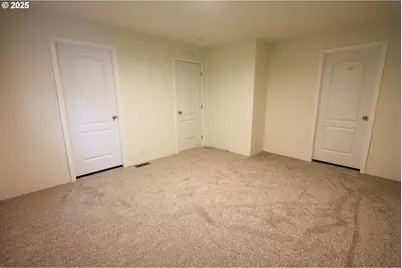 90766 Hollywood Ln, Coos Bay, OR 97420 - Photo 19