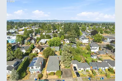 621 NE 75th Ave, Portland, OR 97213 - Photo 5