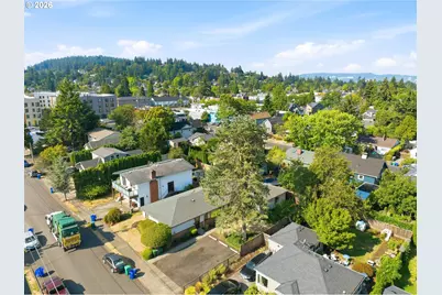 621 NE 75th Ave, Portland, OR 97213 - Photo 7