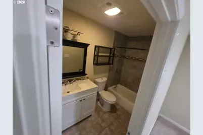 13301 NE 20th St, Vancouver, WA 98684 - Photo 19