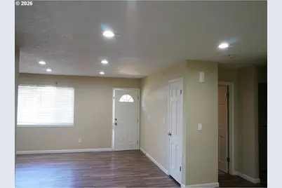 13301 NE 20th St, Vancouver, WA 98684 - Photo 5