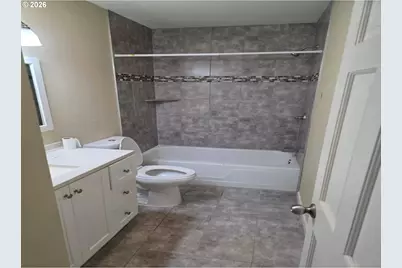 13301 NE 20th St, Vancouver, WA 98684 - Photo 23