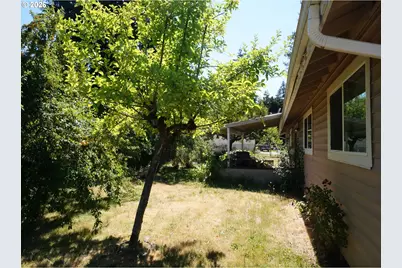 13301 NE 20th St, Vancouver, WA 98684 - Photo 29