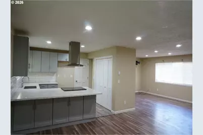 13301 NE 20th St, Vancouver, WA 98684 - Photo 9