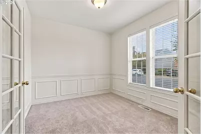 17818 NW Gilbert Ln, Portland, OR 97229 - Photo 5