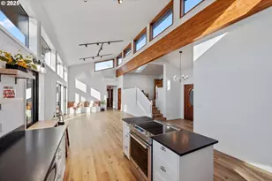 57555 Parkersburg Rd, Bandon, OR 97411 - Photo 11