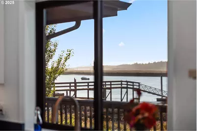 57555 Parkersburg Rd, Bandon, OR 97411 - Photo 15