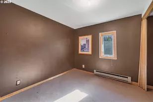 11605 Hwy 101, Tillamook, OR 97141 - Photo 9