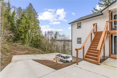 572 Columbia St, Cathlamet, WA 98612 - Photo 7