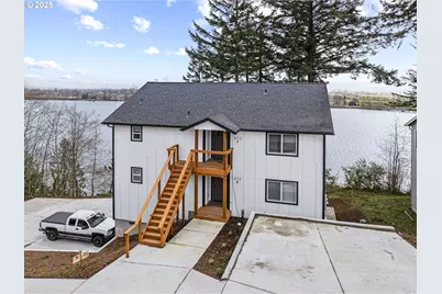 572 Columbia St, Cathlamet, WA 98612 - Photo 5