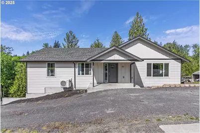 151 Alpha Dr, Longview, WA 98632 - Photo 3