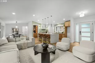 18111 SW Pioneer Ct, Lake Oswego, OR 97034 - Photo 11