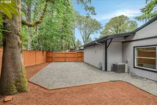 18111 SW Pioneer Ct, Lake Oswego, OR 97034 - Photo 35
