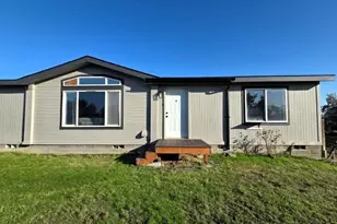 225 NE Marshall Loop, Boardman, OR 97818 - Photo 1