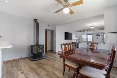 226 SW 16th St, Chehalis, WA 98532 - Photo 9