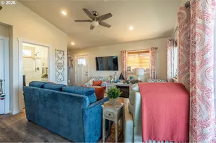 29154 Kerber Dr, Gold Beach, OR 97444 - Photo 15