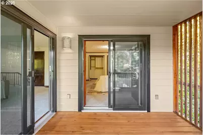 4470 Lakeview Blvd, Lake Oswego, OR 97035 - Photo 17