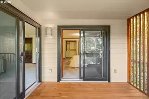 4470 Lakeview Blvd, Lake Oswego, OR 97035 - Photo 17