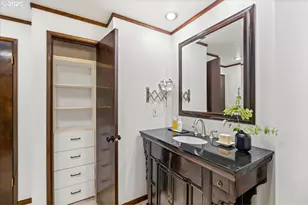 4470 Lakeview Blvd, Lake Oswego, OR 97035 - Photo 19