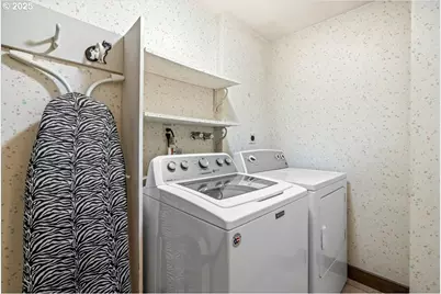 4470 Lakeview Blvd, Lake Oswego, OR 97035 - Photo 29