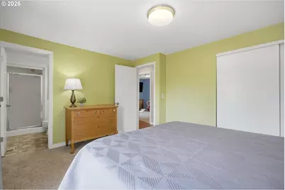 1704 N Meadow Ln, Newberg, OR 97132 - Photo 27