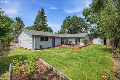 1704 N Meadow Ln, Newberg, OR 97132 - Photo 31
