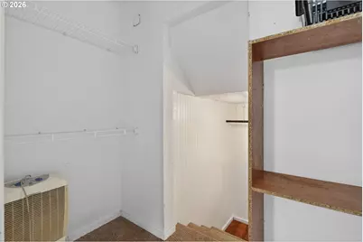 19100 SW Blanton St, Beaverton, OR 97078 - Photo 31